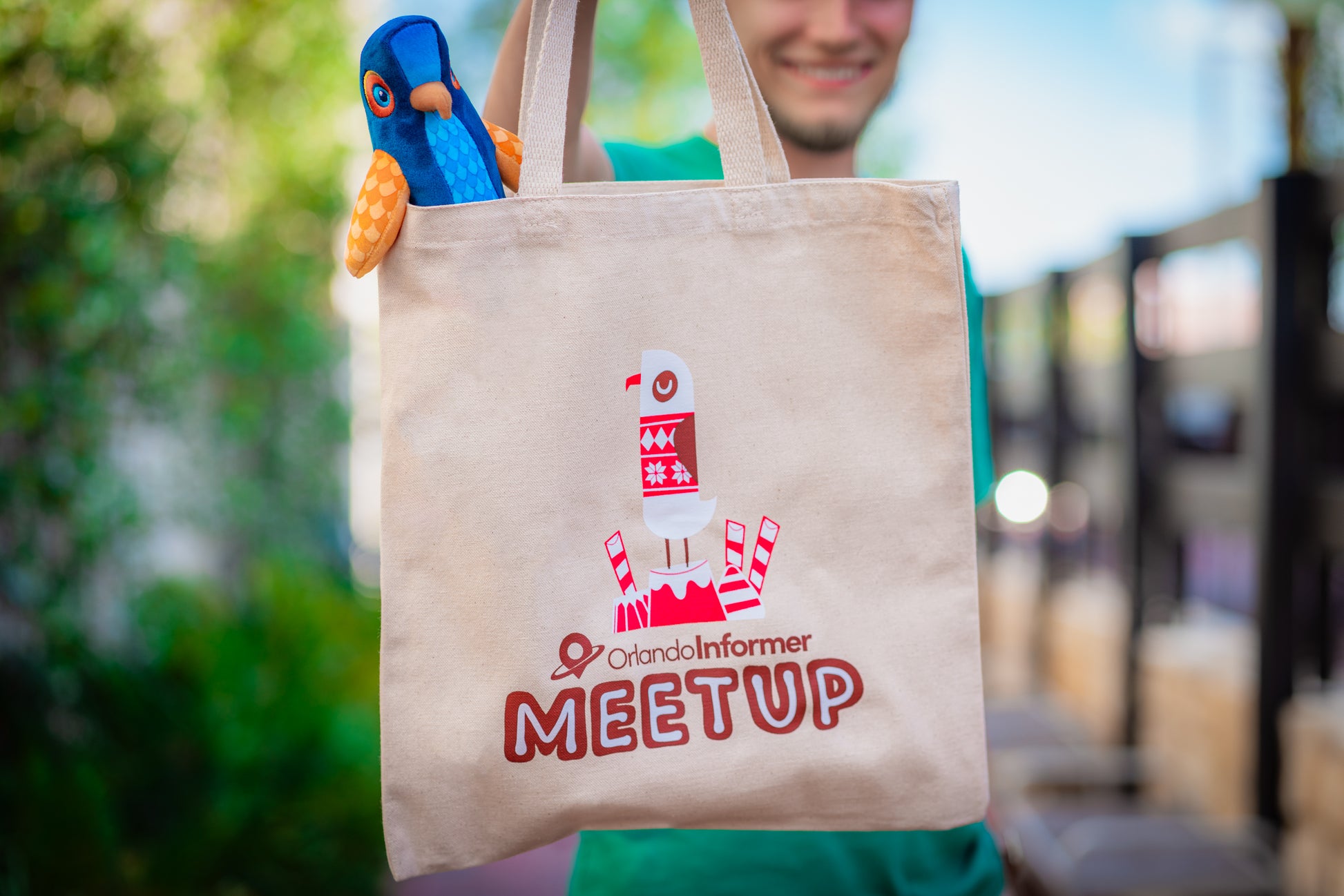 Your guide to starting a tote bag business in 2023